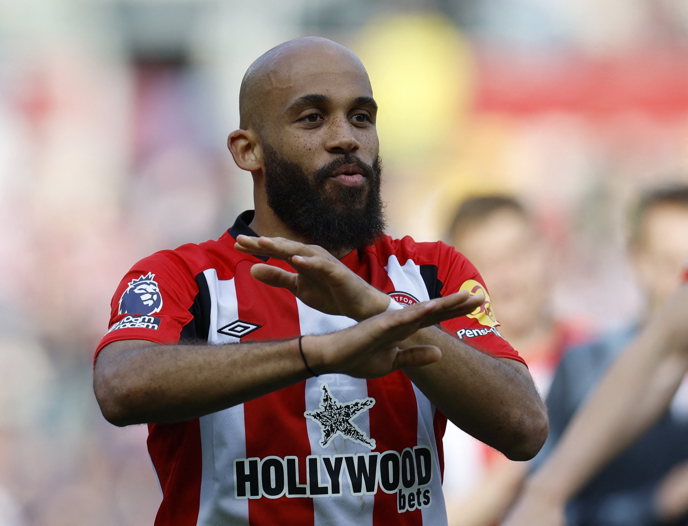 九游app最新版下载安装-记者:姆贝莫600万镑浮动大部分基于球队成绩,约150万镑基于出场