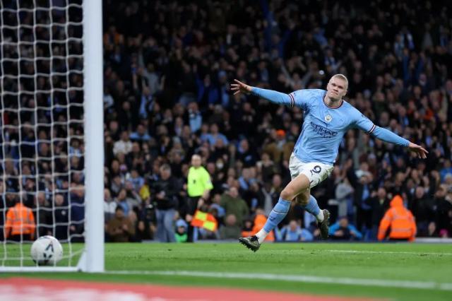 九游电子互动-【足总杯】哈兰德2场8球！曼城6比0伯恩利晋级4强